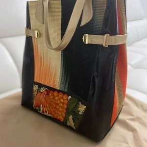 Colombian design purse